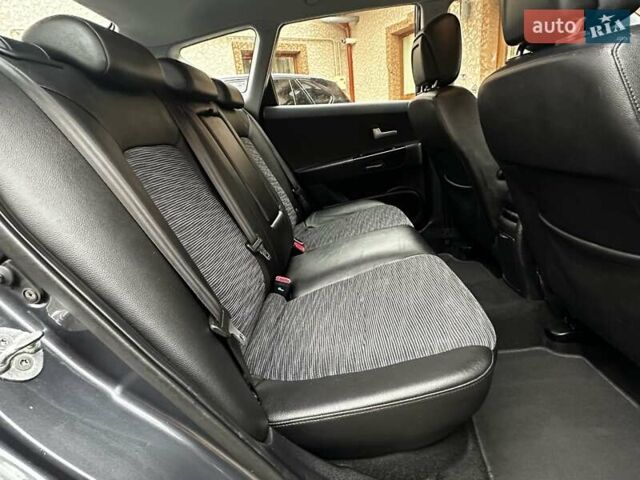 Серый Киа Сид, объемом двигателя 1.6 л и пробегом 178 тыс. км за 5399 $, фото 62 на Automoto.ua