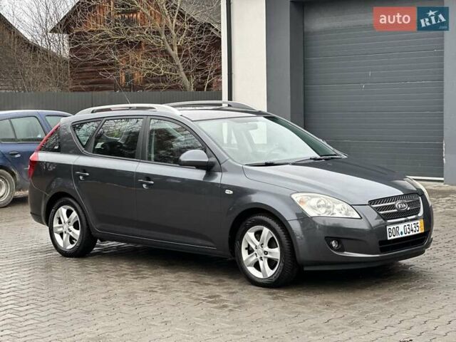 Серый Киа Сид, объемом двигателя 1.6 л и пробегом 178 тыс. км за 5399 $, фото 25 на Automoto.ua