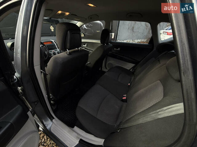 Сірий Кіа Сід, об'ємом двигуна 1.6 л та пробігом 231 тис. км за 5200 $, фото 16 на Automoto.ua