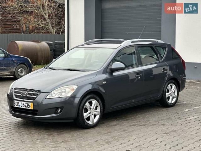 Серый Киа Сид, объемом двигателя 1.6 л и пробегом 178 тыс. км за 5399 $, фото 6 на Automoto.ua