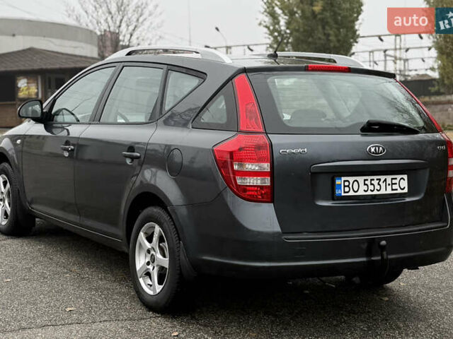 Сірий Кіа Сід, об'ємом двигуна 1.6 л та пробігом 360 тис. км за 5500 $, фото 5 на Automoto.ua