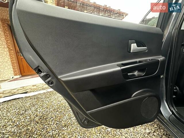 Серый Киа Сид, объемом двигателя 1.6 л и пробегом 178 тыс. км за 5399 $, фото 50 на Automoto.ua