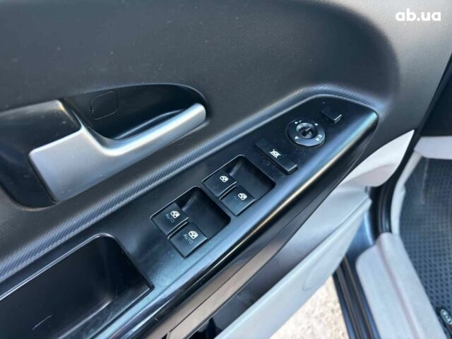 Сірий Кіа Сід, об'ємом двигуна 1.5 л та пробігом 264 тис. км за 5790 $, фото 18 на Automoto.ua