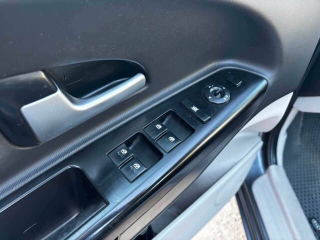 Серый Киа Сид, объемом двигателя 1.6 л и пробегом 264 тыс. км за 5790 $, фото 18 на Automoto.ua