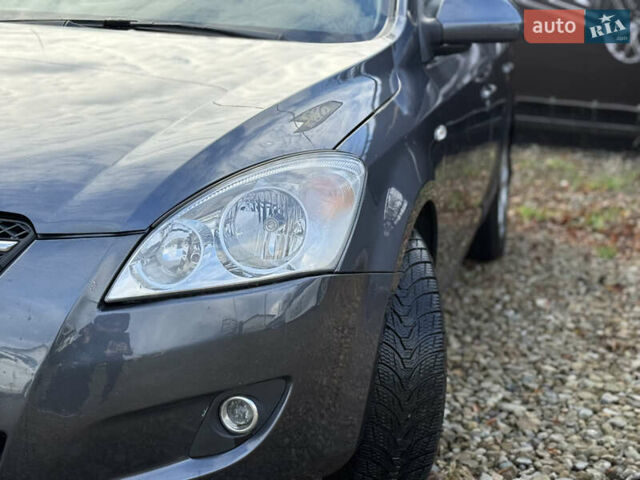 Сірий Кіа Сід, об'ємом двигуна 1.6 л та пробігом 231 тис. км за 5200 $, фото 5 на Automoto.ua