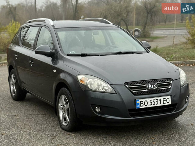 Сірий Кіа Сід, об'ємом двигуна 1.6 л та пробігом 360 тис. км за 5500 $, фото 2 на Automoto.ua
