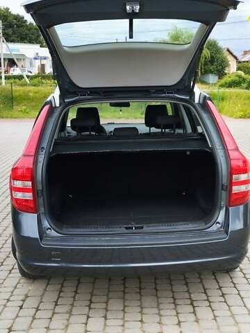 Киа Сид 2007 в Львове на Automoto.ua Серый Киа Сид, объемом двигателя 1.6 л и пробегом 287 тыс. км за 6400 $, фото 6 на Automoto.ua