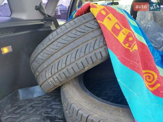 Серый Киа Сид, объемом двигателя 2 л и пробегом 358 тыс. км за 4800 $, фото 15 на Automoto.ua