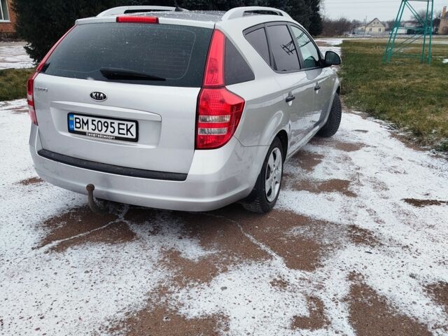 Серый Киа Сид, объемом двигателя 1.4 л и пробегом 152 тыс. км за 6300 $, фото 5 на Automoto.ua