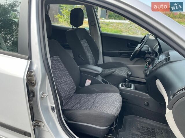 Сірий Кіа Сід, об'ємом двигуна 1.4 л та пробігом 239 тис. км за 4499 $, фото 26 на Automoto.ua