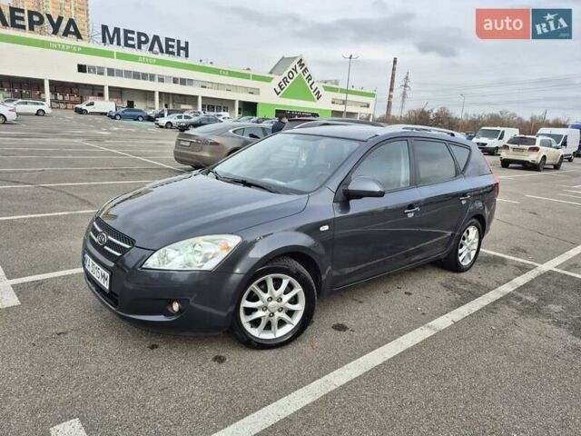 Серый Киа Сид, объемом двигателя 1.4 л и пробегом 156 тыс. км за 6450 $, фото 40 на Automoto.ua