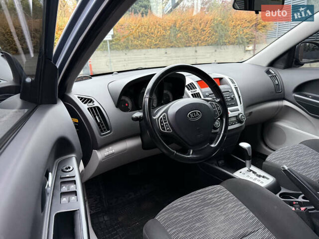 Киа Сид 2008 в Днепре (Днепропетровске) на Automoto.ua Серый Киа Сид, объемом двигателя 2 л и пробегом 92 тыс. км за 6399 $, фото 6 на Automoto.ua