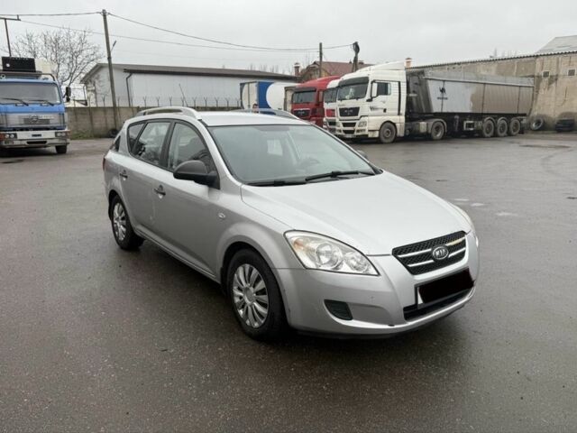 Сірий Кіа Сід, об'ємом двигуна 1.6 л та пробігом 333 тис. км за 2799 $, фото 3 на Automoto.ua