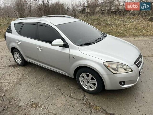 Серый Киа Сид, объемом двигателя 1.6 л и пробегом 199 тыс. км за 6200 $, фото 20 на Automoto.ua