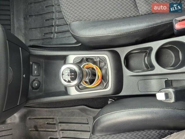 Серый Киа Сид, объемом двигателя 1.4 л и пробегом 156 тыс. км за 6450 $, фото 75 на Automoto.ua