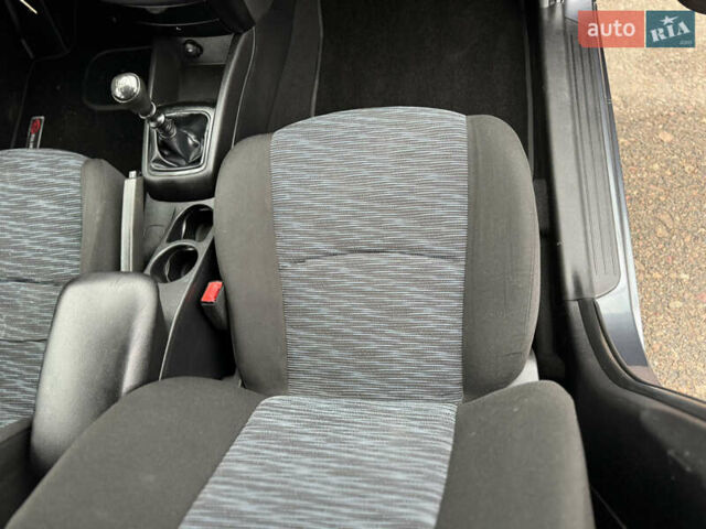 Серый Киа Сид, объемом двигателя 1.6 л и пробегом 216 тыс. км за 7300 $, фото 76 на Automoto.ua