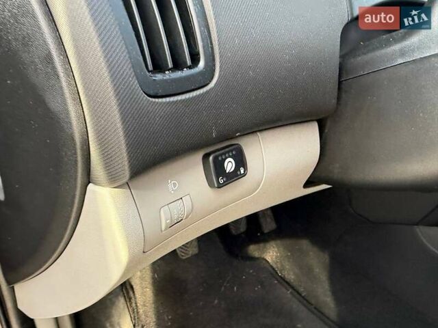 Серый Киа Сид, объемом двигателя 1.6 л и пробегом 247 тыс. км за 5999 $, фото 16 на Automoto.ua