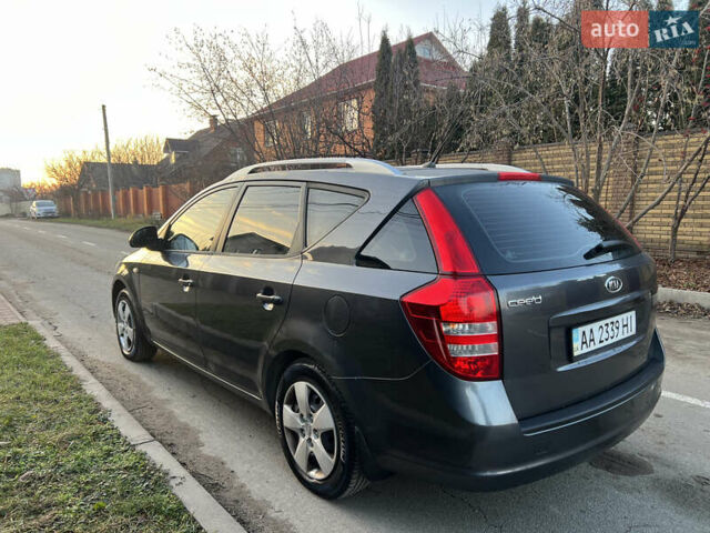 Серый Киа Сид, объемом двигателя 1.59 л и пробегом 249 тыс. км за 6250 $, фото 11 на Automoto.ua