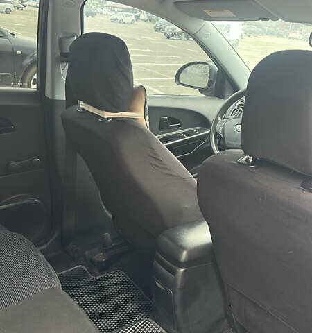 Серый Киа Сид, объемом двигателя 1.4 л и пробегом 258 тыс. км за 4599 $, фото 13 на Automoto.ua