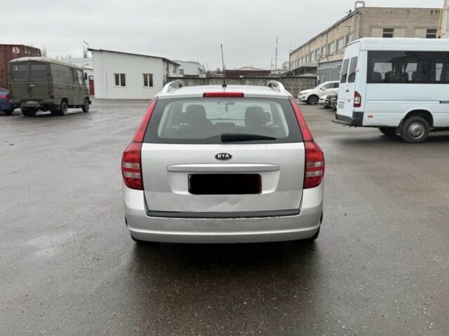 Сірий Кіа Сід, об'ємом двигуна 1.6 л та пробігом 333 тис. км за 2799 $, фото 6 на Automoto.ua