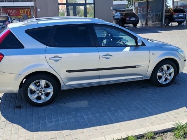 Сірий Кіа Сід, об'ємом двигуна 1.6 л та пробігом 219 тис. км за 6000 $, фото 8 на Automoto.ua
