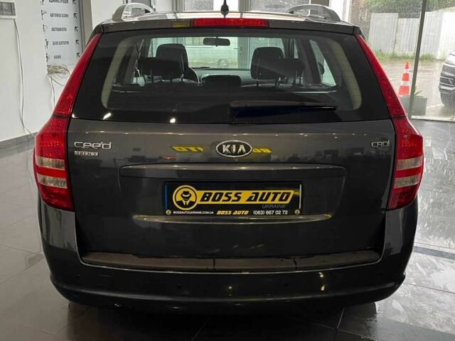 Серый Киа Сид, объемом двигателя 1.6 л и пробегом 266 тыс. км за 6300 $, фото 6 на Automoto.ua