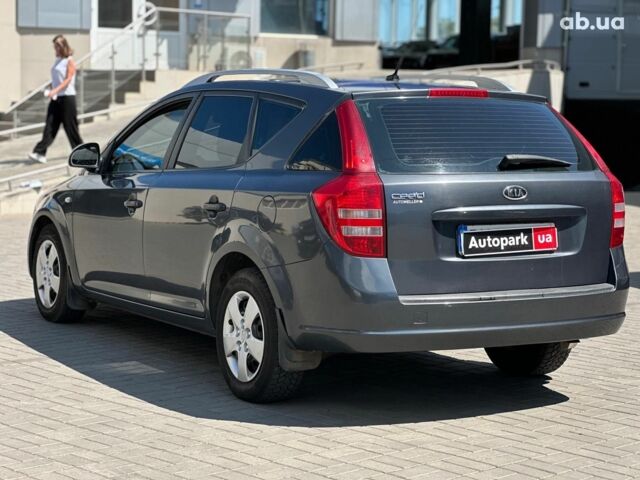 Серый Киа Сид, объемом двигателя 1.6 л и пробегом 234 тыс. км за 6490 $, фото 5 на Automoto.ua