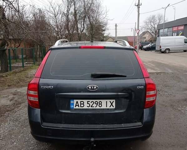 Серый Киа Сид, объемом двигателя 1.58 л и пробегом 236 тыс. км за 4800 $, фото 2 на Automoto.ua