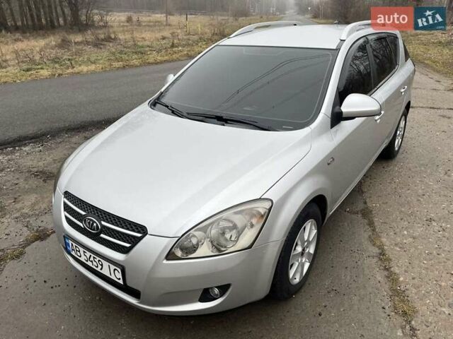 Серый Киа Сид, объемом двигателя 1.6 л и пробегом 199 тыс. км за 6200 $, фото 4 на Automoto.ua