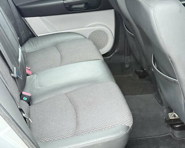 Серый Киа Сид, объемом двигателя 1.6 л и пробегом 223 тыс. км за 6000 $, фото 20 на Automoto.ua