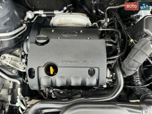 Серый Киа Сид, объемом двигателя 1.6 л и пробегом 216 тыс. км за 7300 $, фото 93 на Automoto.ua