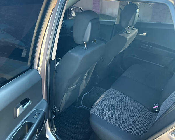 Кіа Сід 2008 у Одесі на Automoto.ua Сірий Кіа Сід, об'ємом двигуна 1.6 л та пробігом 205 тис. км за 6150 $, фото 5 на Automoto.ua