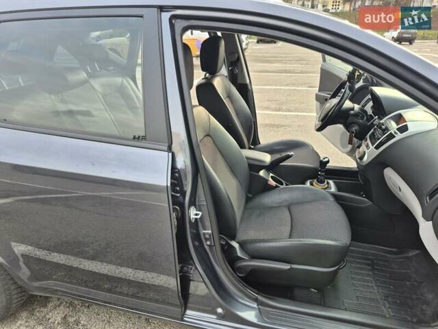 Серый Киа Сид, объемом двигателя 1.4 л и пробегом 156 тыс. км за 6450 $, фото 58 на Automoto.ua