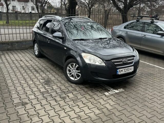 Сірий Кіа Сід, об'ємом двигуна 1.6 л та пробігом 274 тис. км за 5400 $, фото 3 на Automoto.ua
