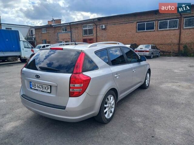 Серый Киа Сид, объемом двигателя 1.59 л и пробегом 316 тыс. км за 5800 $, фото 11 на Automoto.ua