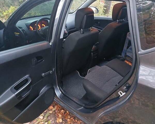 Серый Киа Сид, объемом двигателя 1.6 л и пробегом 345 тыс. км за 5500 $, фото 1 на Automoto.ua