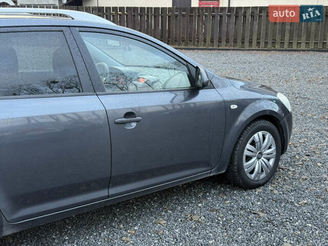 Сірий Кіа Сід, об'ємом двигуна 1.58 л та пробігом 346 тис. км за 5200 $, фото 21 на Automoto.ua