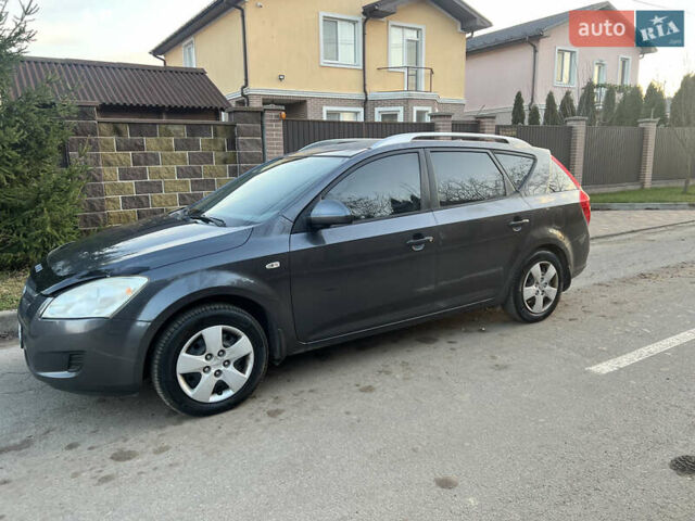 Серый Киа Сид, объемом двигателя 1.59 л и пробегом 249 тыс. км за 6250 $, фото 62 на Automoto.ua