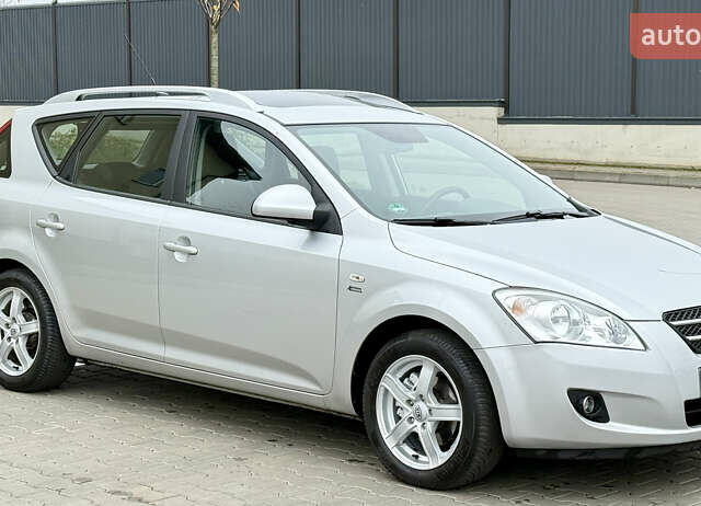 Серый Киа Сид, объемом двигателя 1.6 л и пробегом 223 тыс. км за 6000 $, фото 5 на Automoto.ua