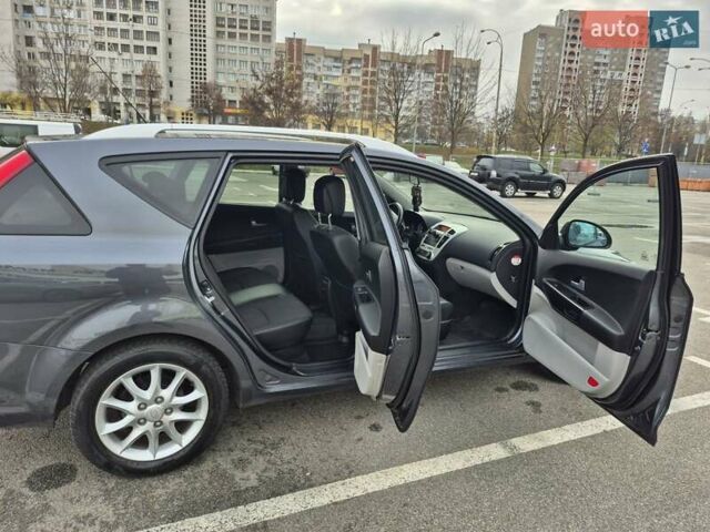 Серый Киа Сид, объемом двигателя 1.4 л и пробегом 156 тыс. км за 6450 $, фото 9 на Automoto.ua