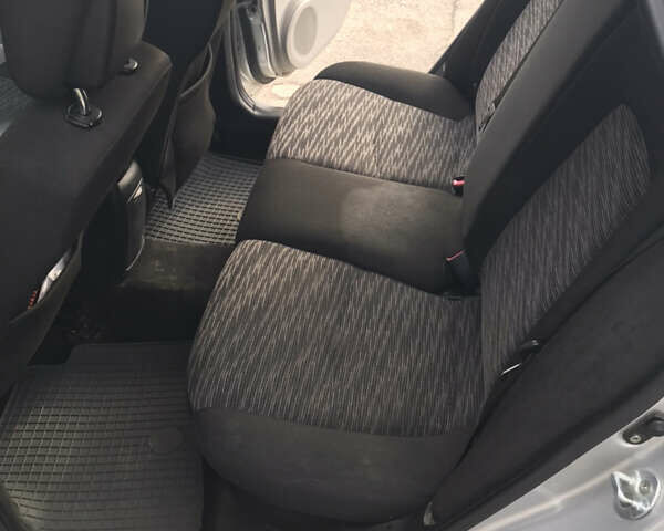 Сірий Кіа Сід, об'ємом двигуна 1.59 л та пробігом 140 тис. км за 5200 $, фото 9 на Automoto.ua