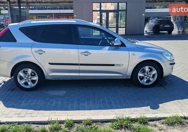 Сірий Кіа Сід, об'ємом двигуна 1.6 л та пробігом 219 тис. км за 6300 $, фото 11 на Automoto.ua