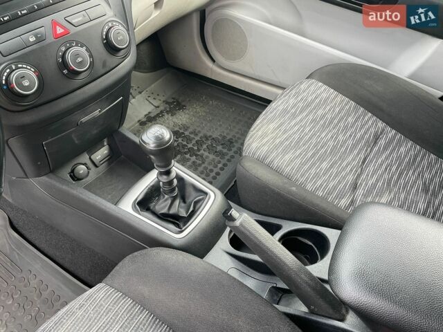 Сірий Кіа Сід, об'ємом двигуна 1.4 л та пробігом 239 тис. км за 4499 $, фото 22 на Automoto.ua