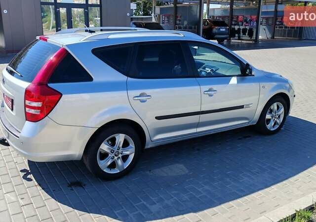 Сірий Кіа Сід, об'ємом двигуна 1.6 л та пробігом 219 тис. км за 6300 $, фото 5 на Automoto.ua
