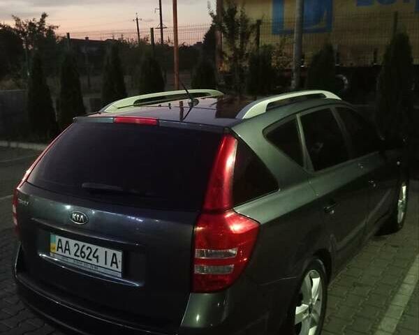Серый Киа Сид, объемом двигателя 1.6 л и пробегом 160 тыс. км за 7400 $, фото 4 на Automoto.ua