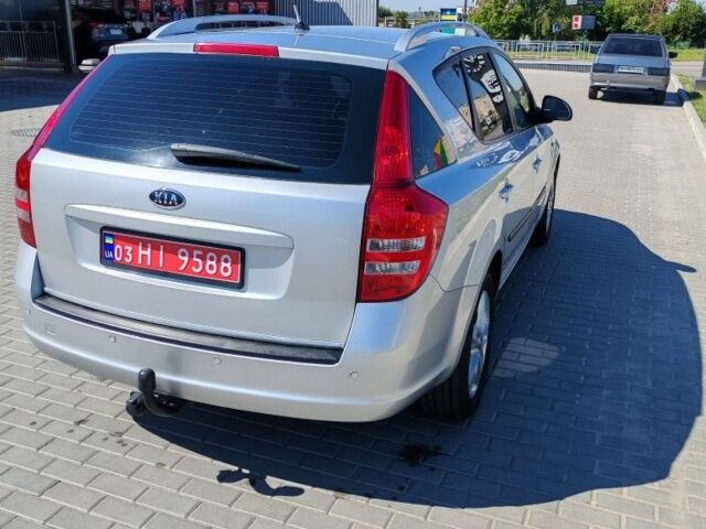 Сірий Кіа Сід, об'ємом двигуна 1.6 л та пробігом 219 тис. км за 6000 $, фото 6 на Automoto.ua