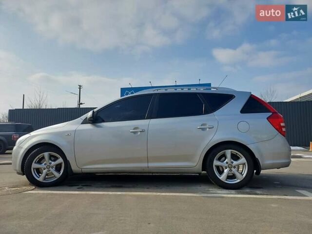 Серый Киа Сид, объемом двигателя 2 л и пробегом 358 тыс. км за 4800 $, фото 6 на Automoto.ua