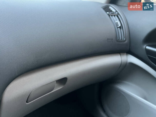 Серый Киа Сид, объемом двигателя 1.59 л и пробегом 249 тыс. км за 6250 $, фото 39 на Automoto.ua