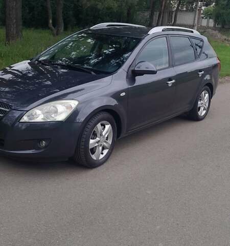 Серый Киа Сид, объемом двигателя 1.6 л и пробегом 248 тыс. км за 5600 $, фото 1 на Automoto.ua