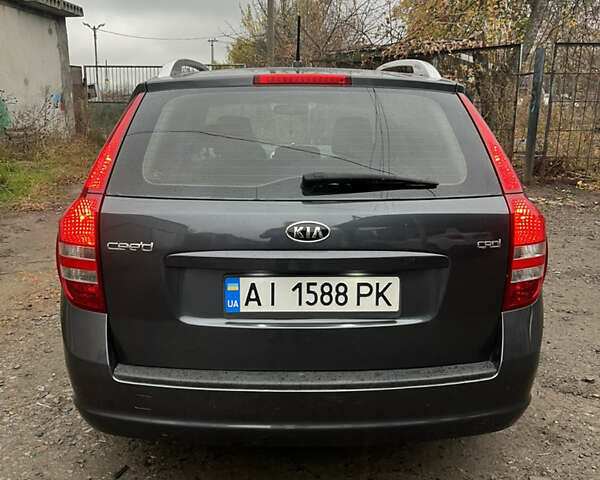 Серый Киа Сид, объемом двигателя 1.6 л и пробегом 264 тыс. км за 5800 $, фото 4 на Automoto.ua